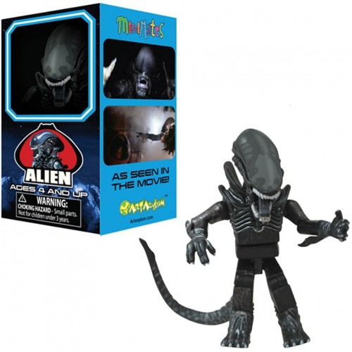 Exclusive Alien 1979 Retro Minimate Figure